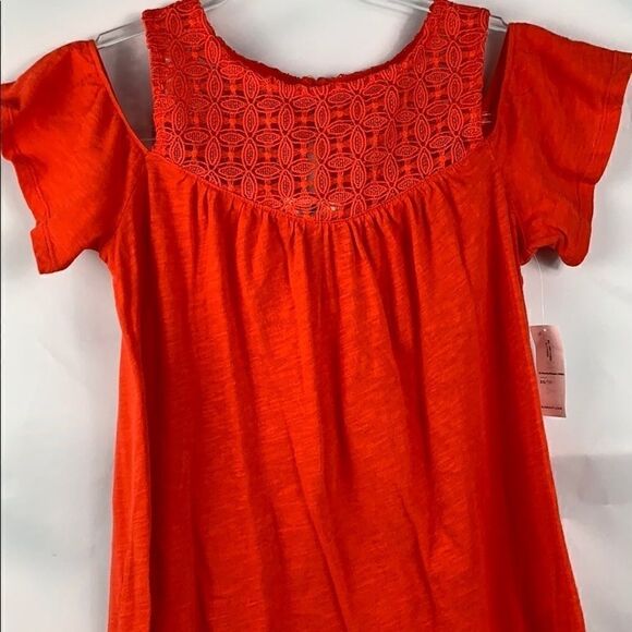Old Navy lace short sl. Orange cold shoulder top - Picture 2 of 8